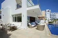 Villa Zuzu Protaras Kypr